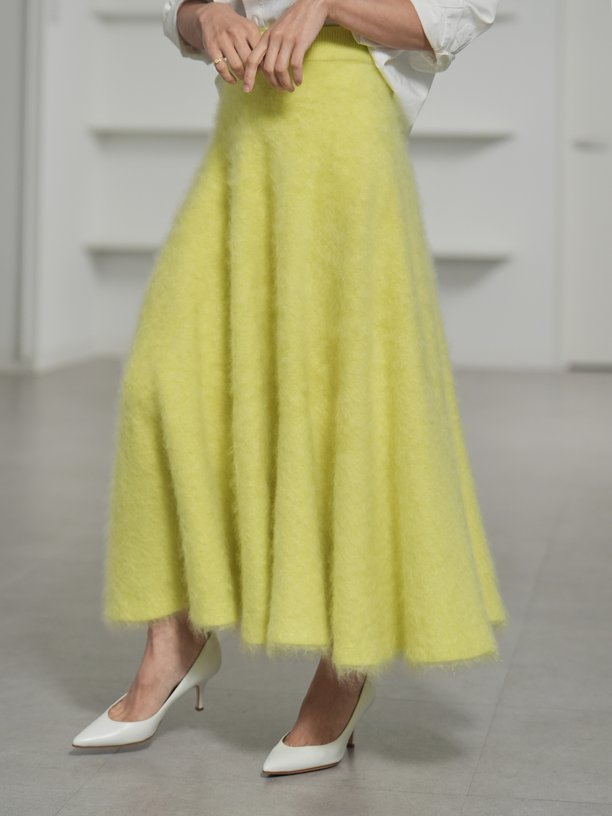 Tate Fur Cashmere Yellowの画像