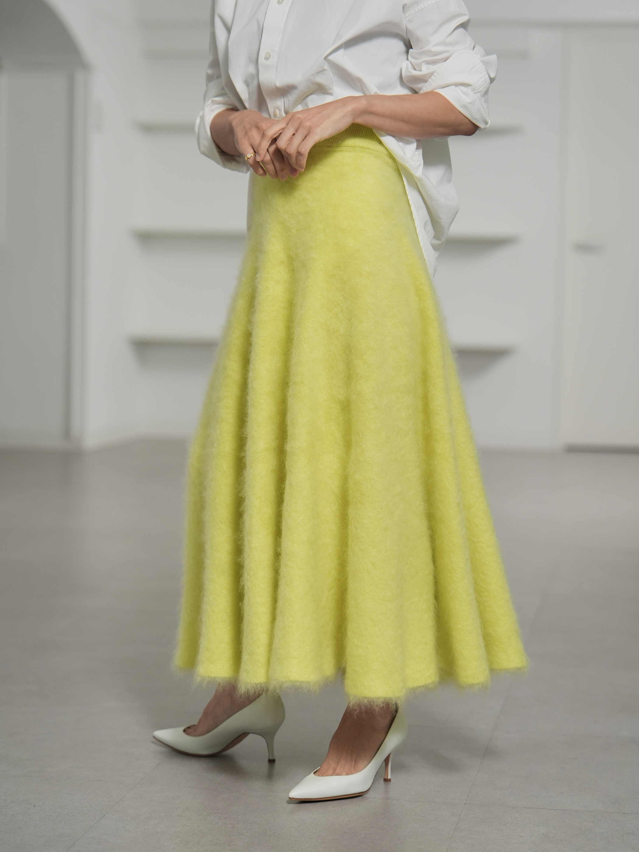 Tate Fur Cashmere Yellowの画像