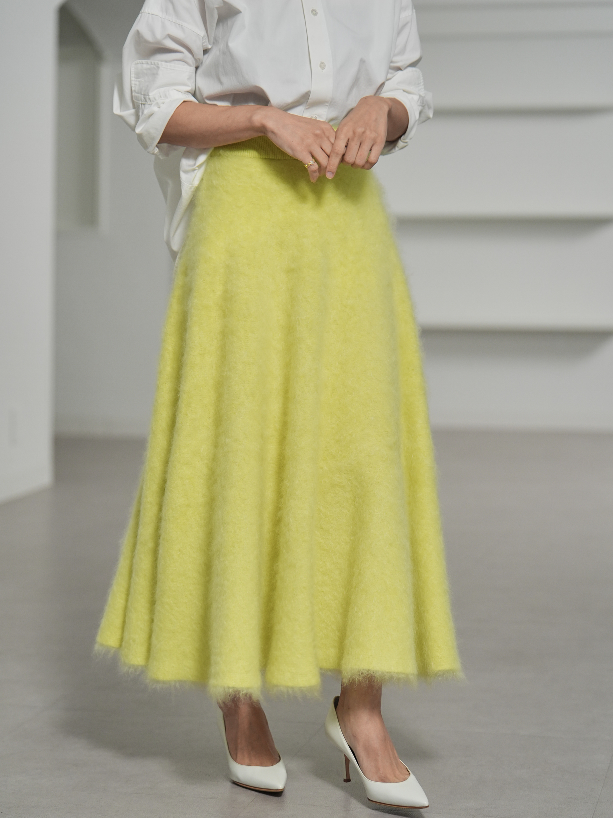 Tate Fur Cashmere Yellowの画像