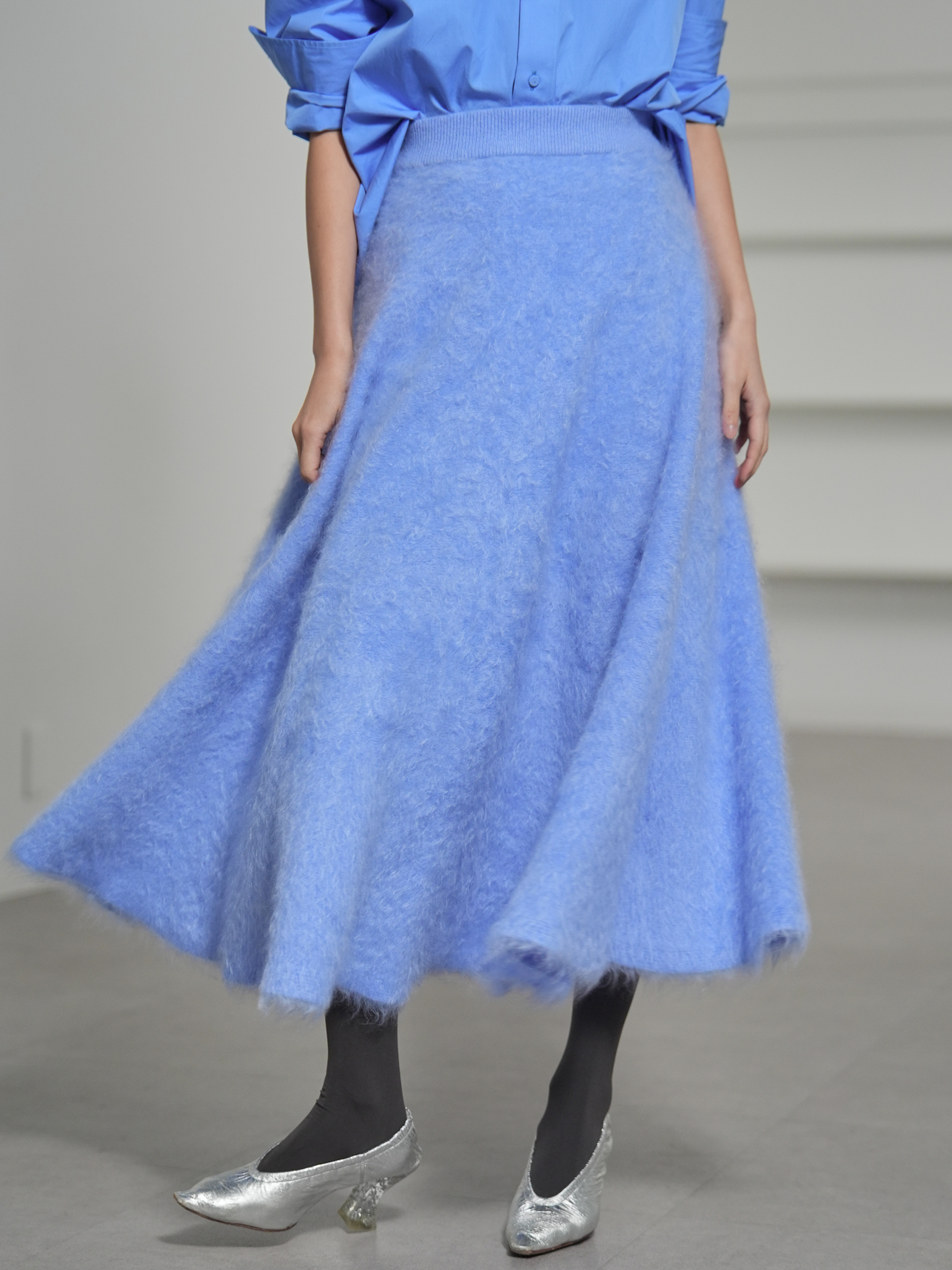 Tate Fur Cashmere SaxeBlueの画像
