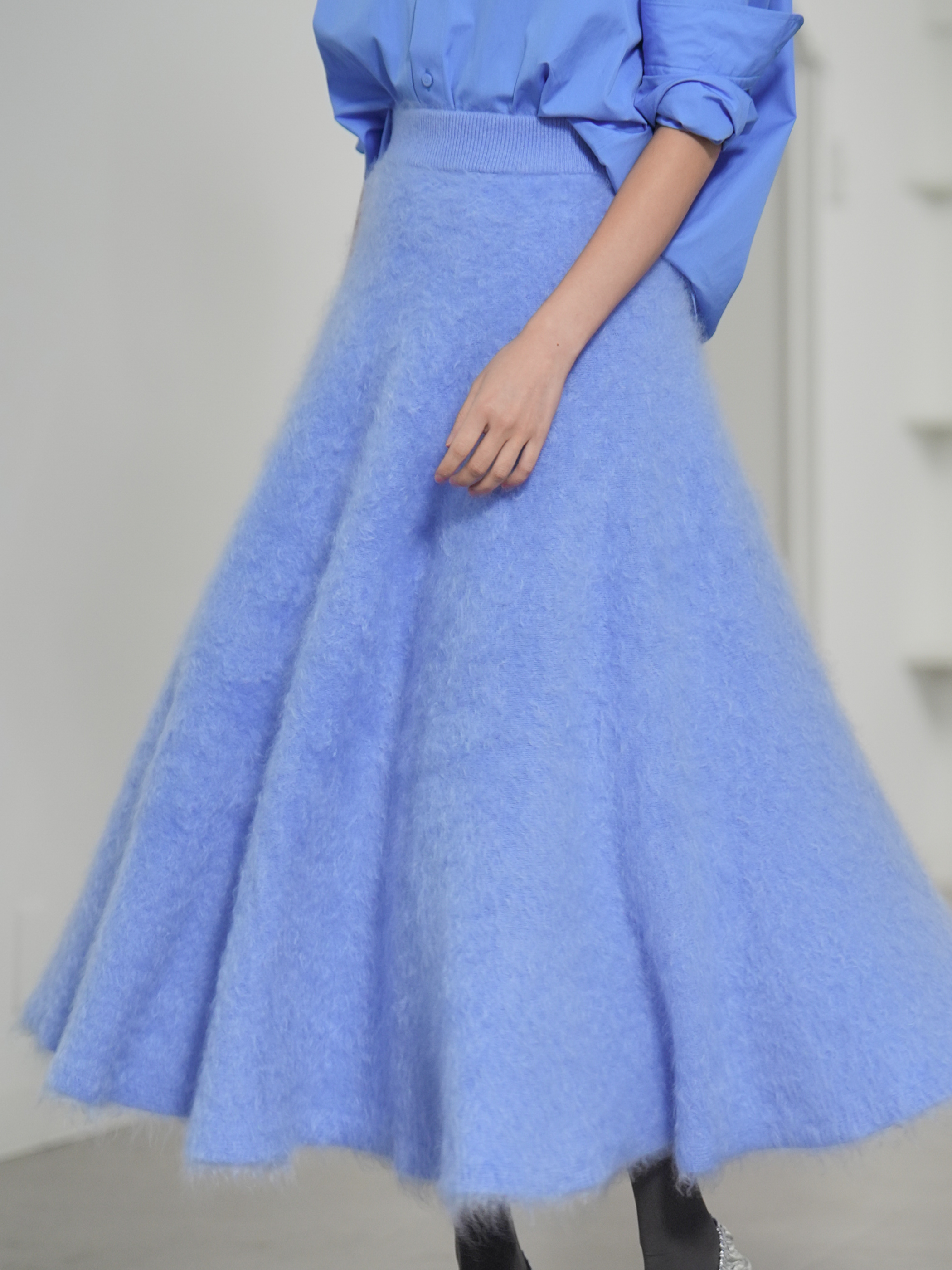 Tate Fur Cashmere SaxeBlueの画像