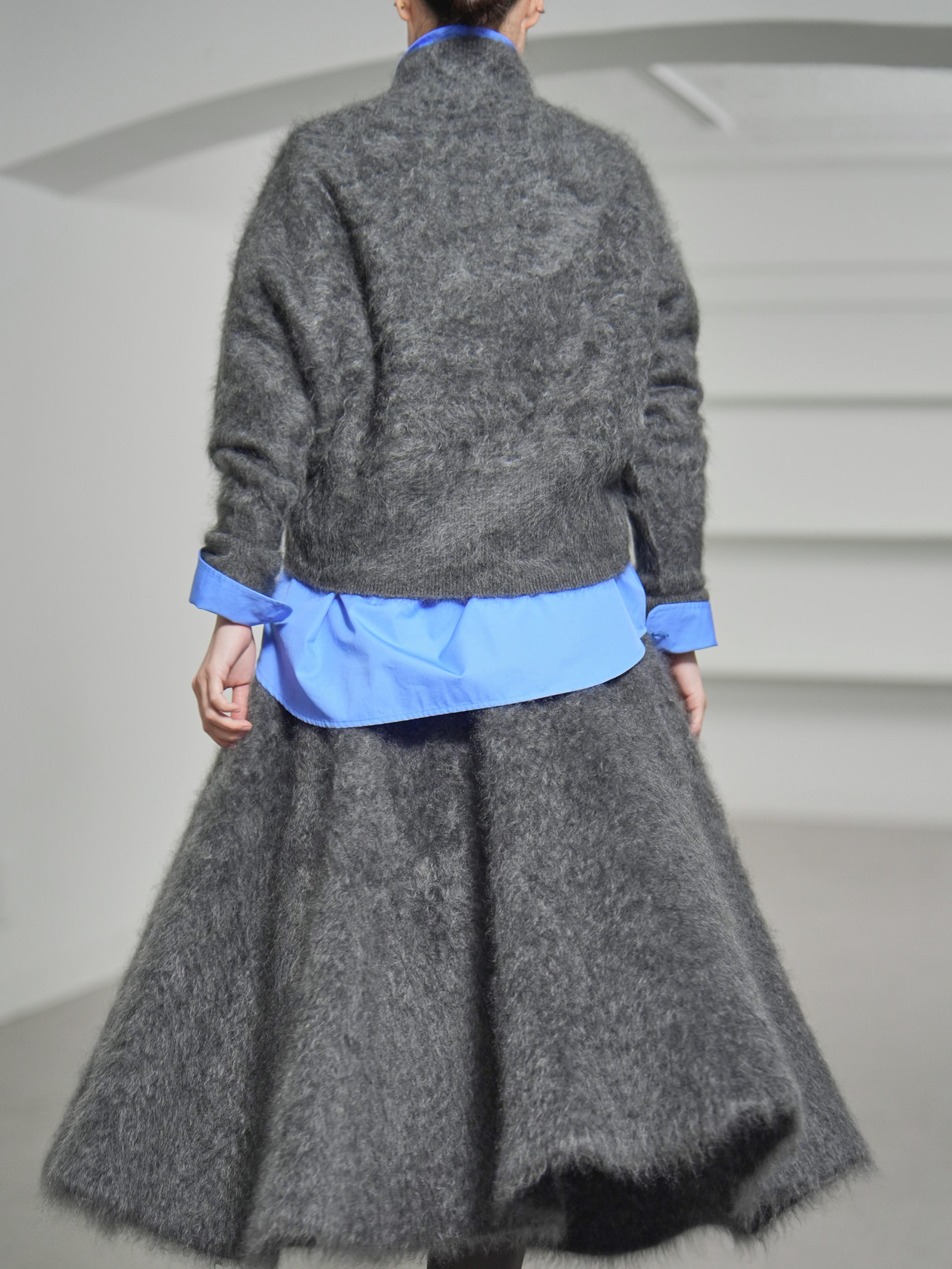 Tate Fur Cashmere Charcoalの画像