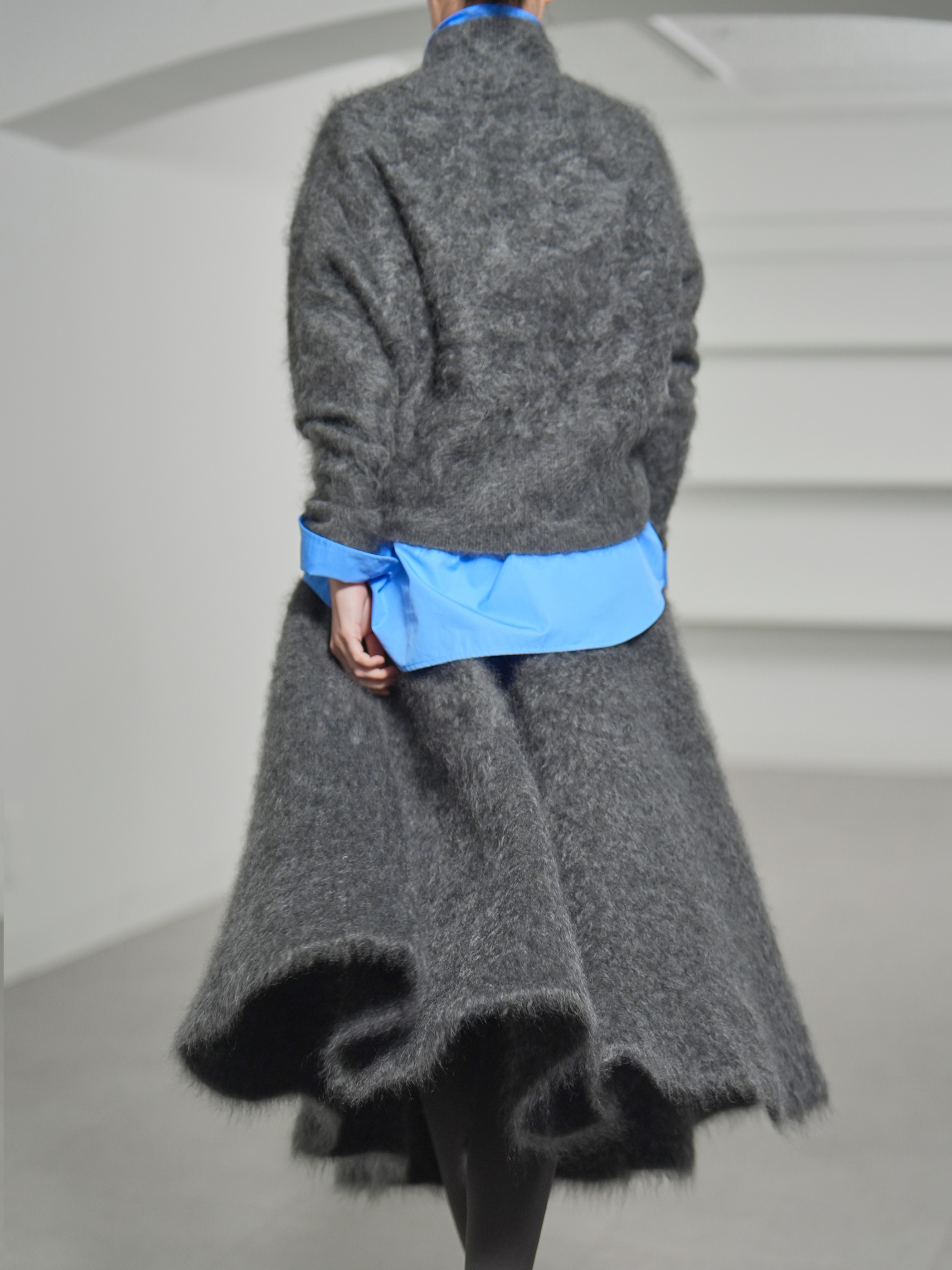 Tate Fur Cashmere Charcoalの画像