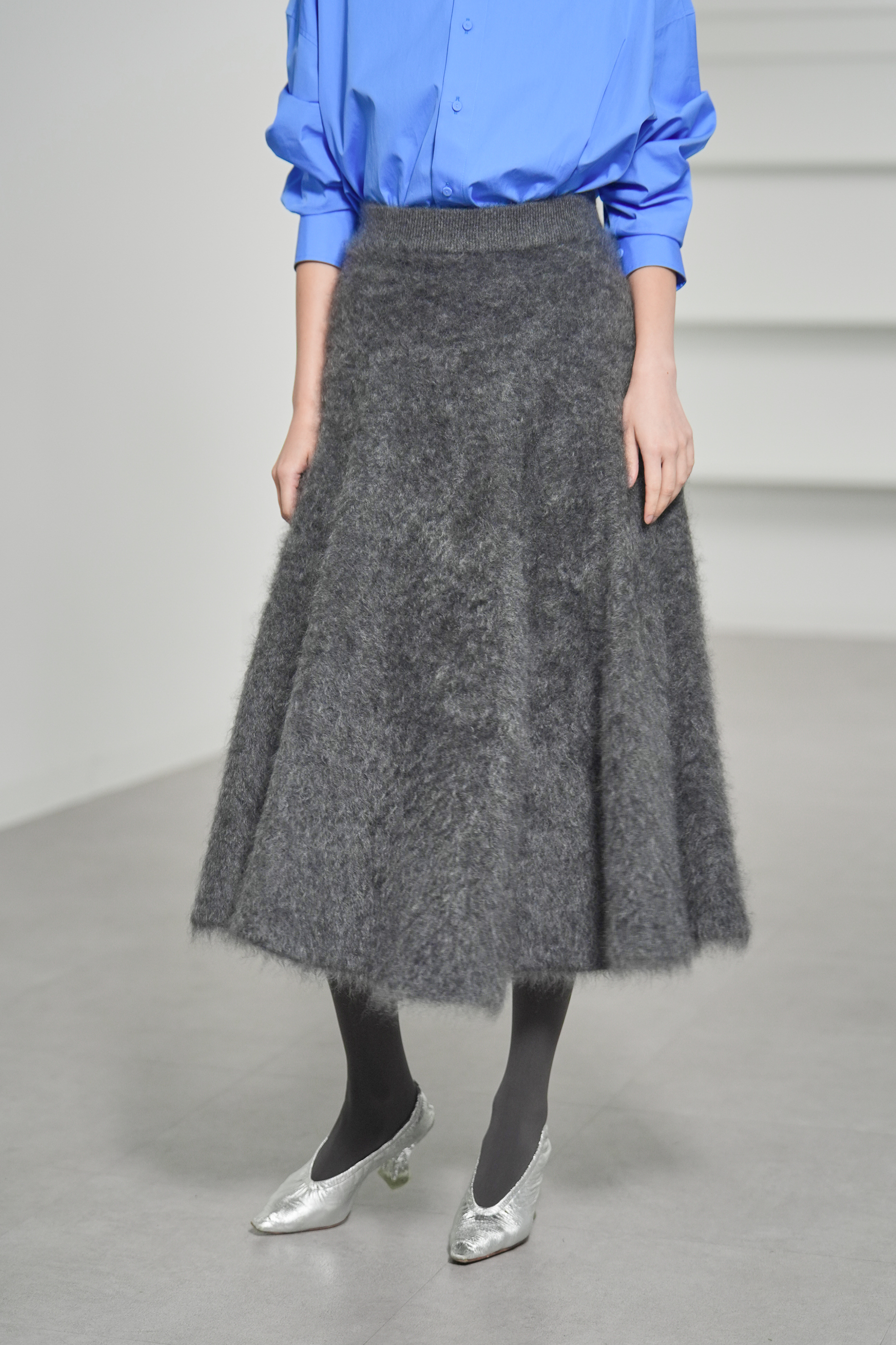 Tate Fur Cashmere Charcoalの画像