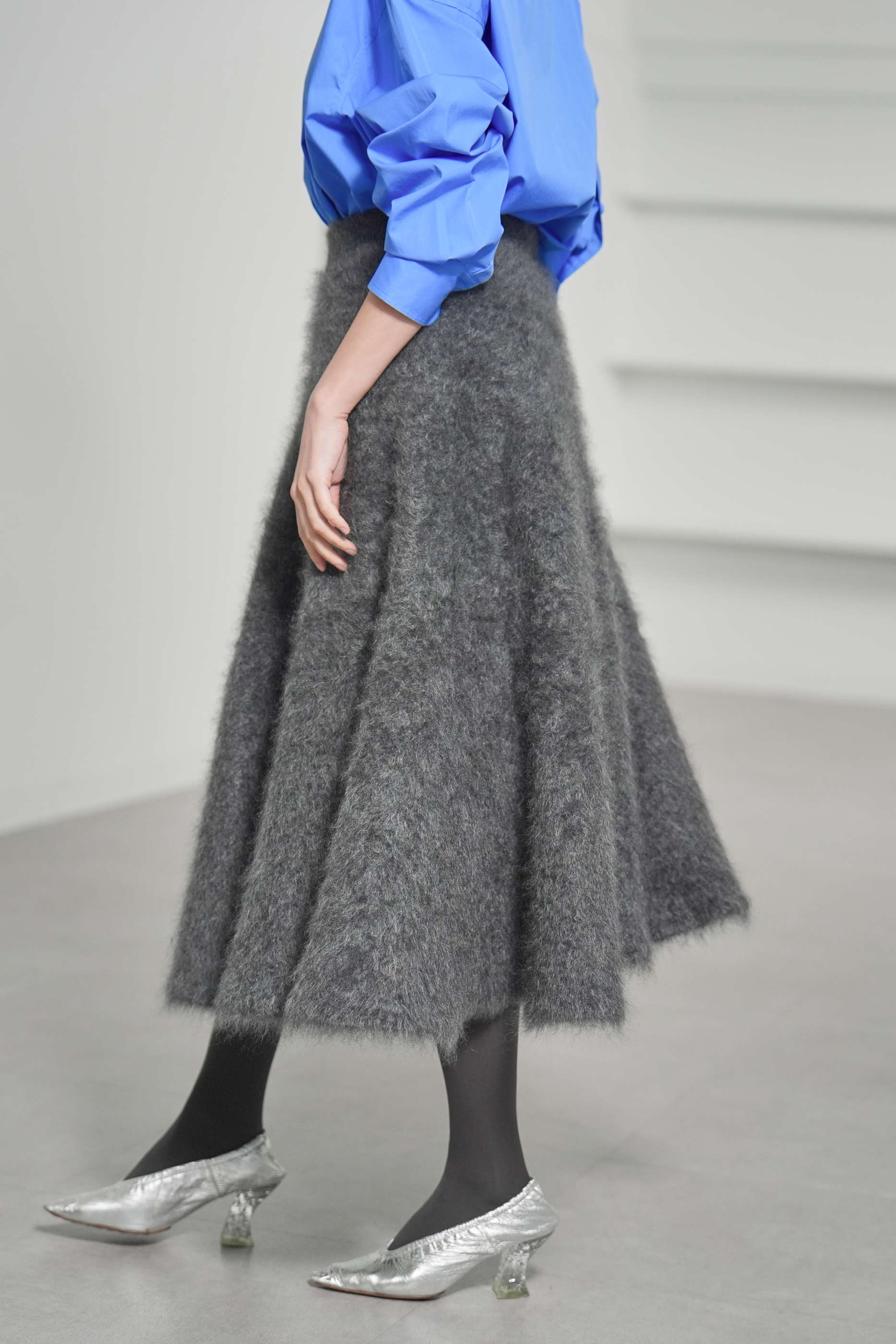 Tate Fur Cashmere Charcoalの画像