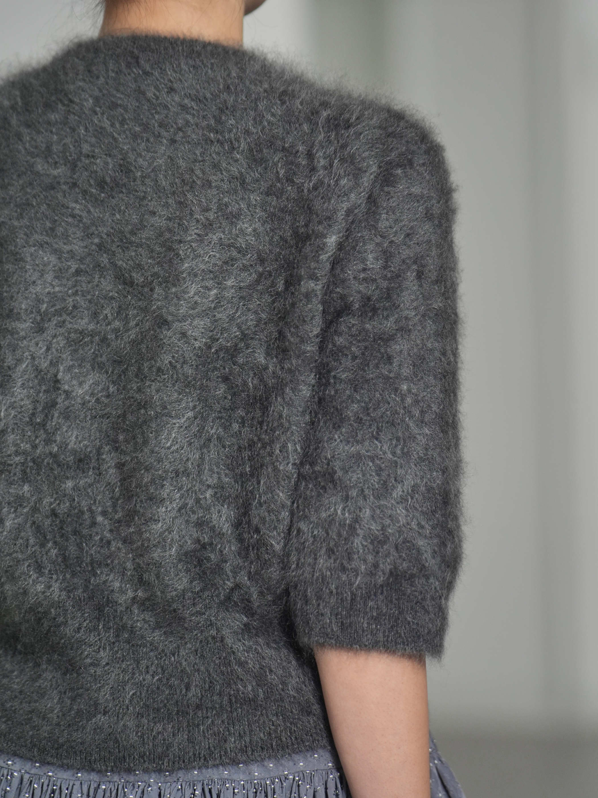 Darcy Fur Cashmere Charcoalの画像