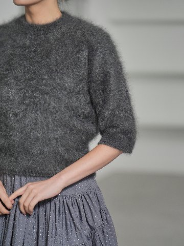 Darcy Fur Cashmere Charcoalの画像