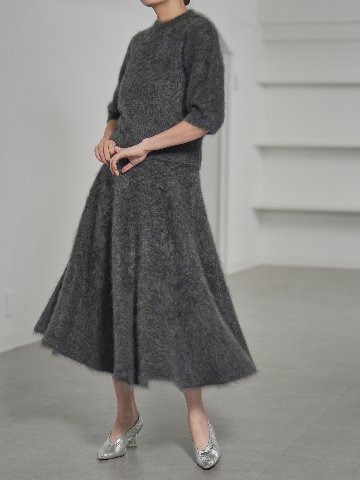 Darcy Fur Cashmere Charcoalの画像