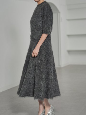 Darcy Fur Cashmere Charcoalの画像