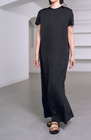 Manon Satin Black の画像