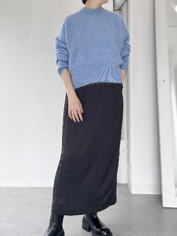 Manon Satin Black の画像