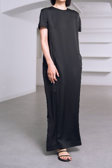 Manon Satin Black の画像