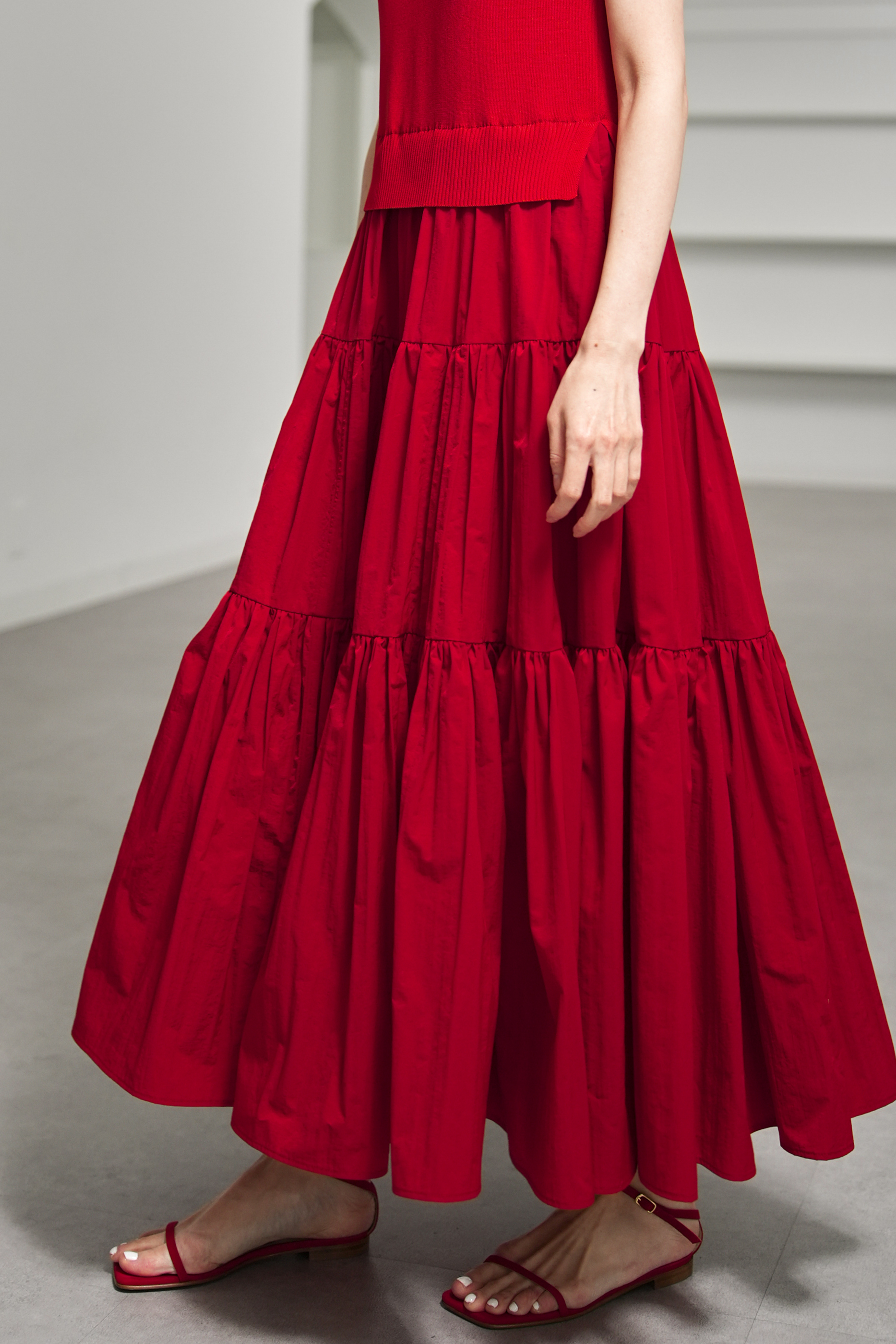 Hester Redの画像