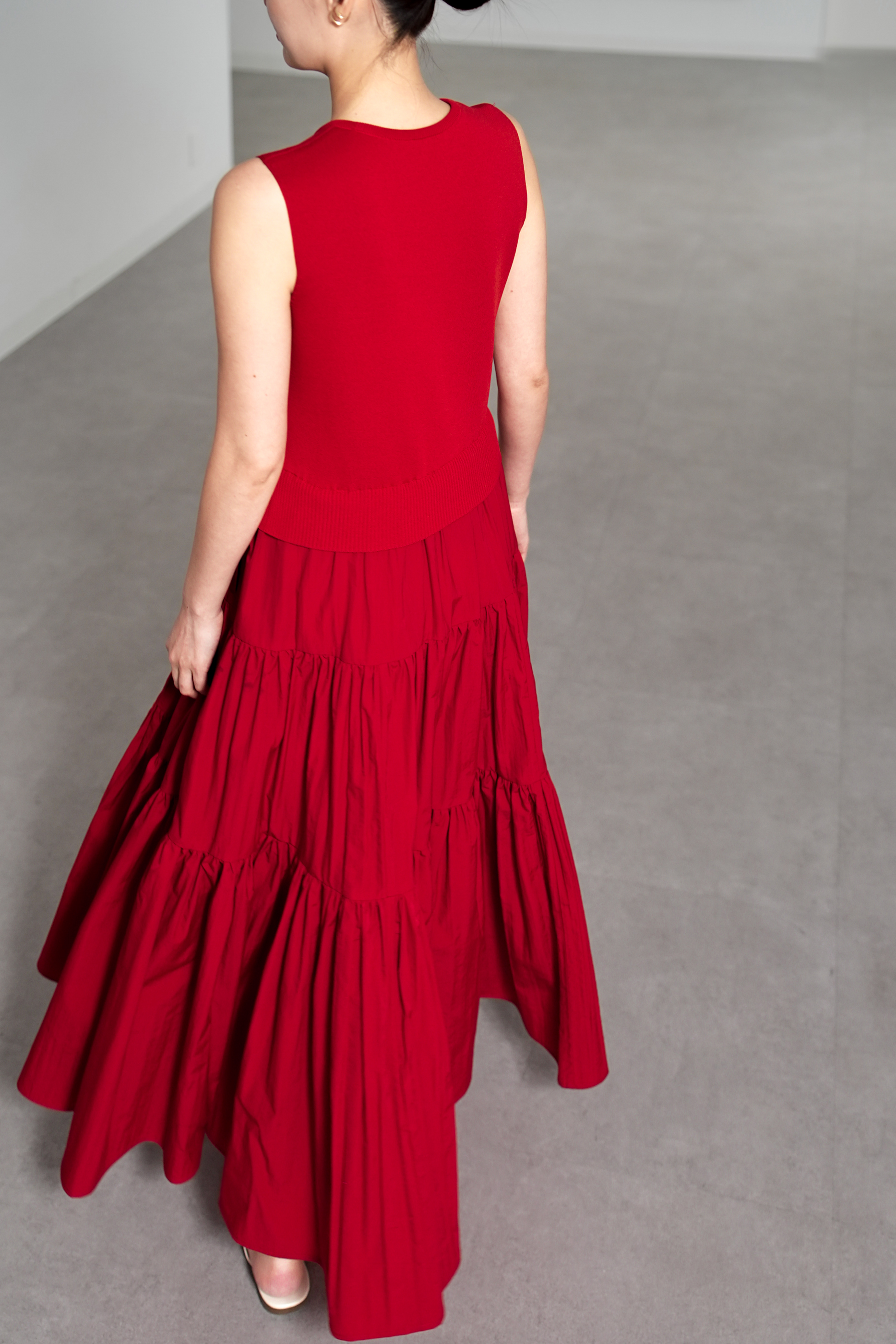 Hester Redの画像