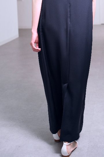 Manon Satin Navy の画像
