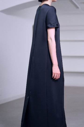 Manon Satin Navy の画像