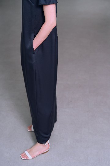 Manon Satin Navy の画像