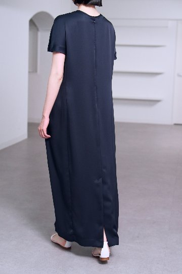Manon Satin Navy の画像