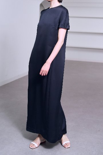 Manon Satin Navy の画像