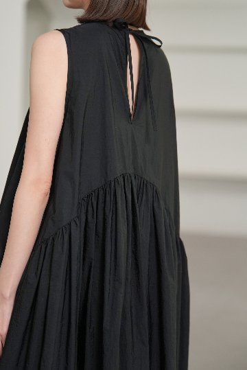 Nadia Blackの画像