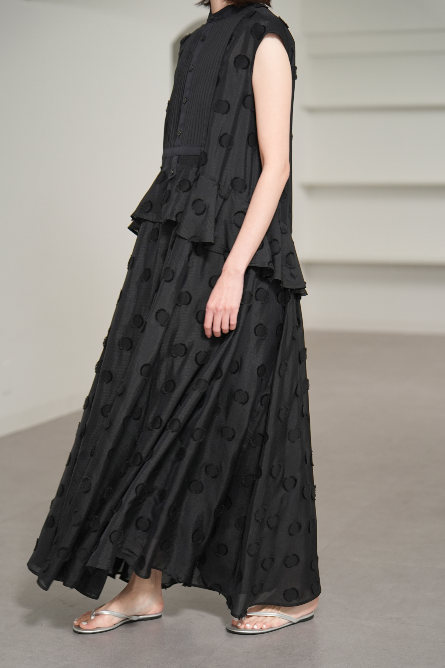 Leslie Dot Blackの画像