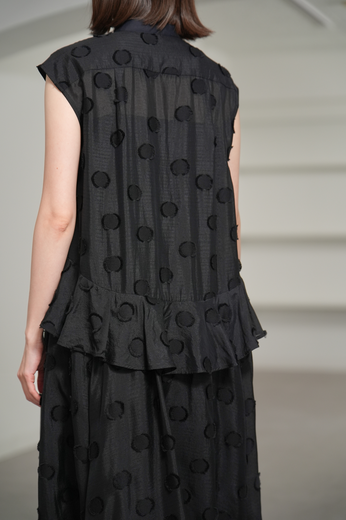 Leslie Dot Blackの画像