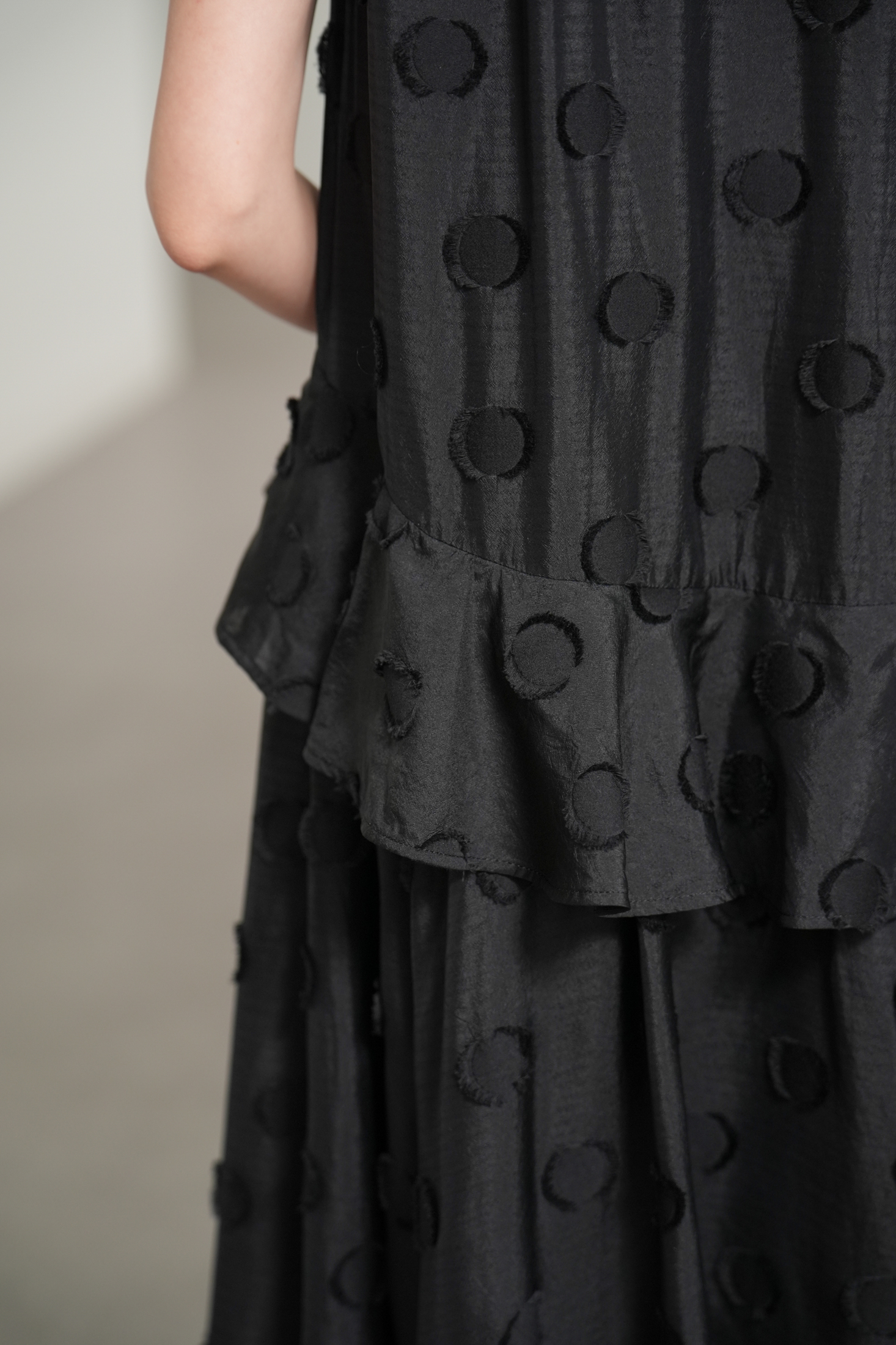 Leslie Dot Blackの画像
