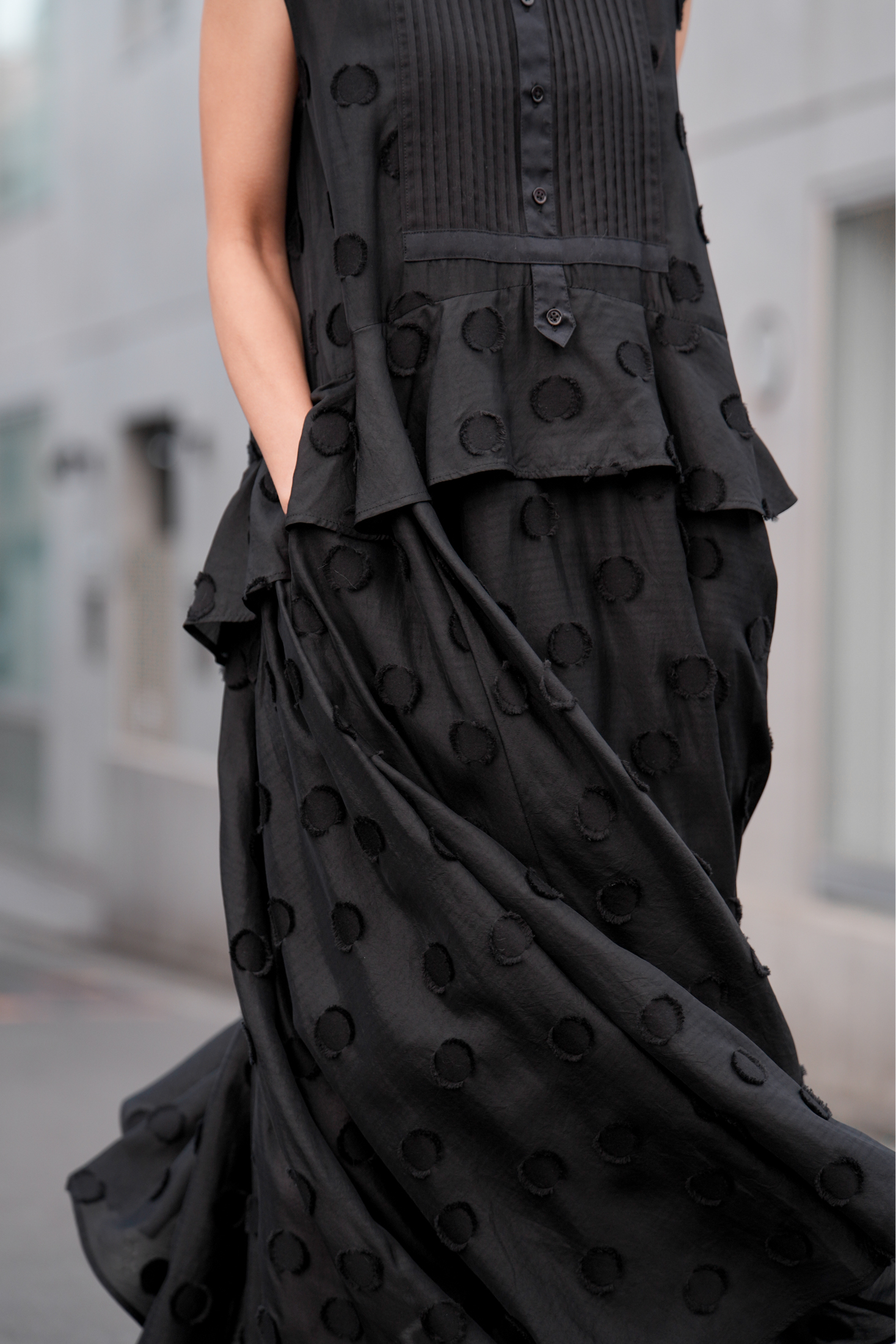 Leslie Dot Blackの画像