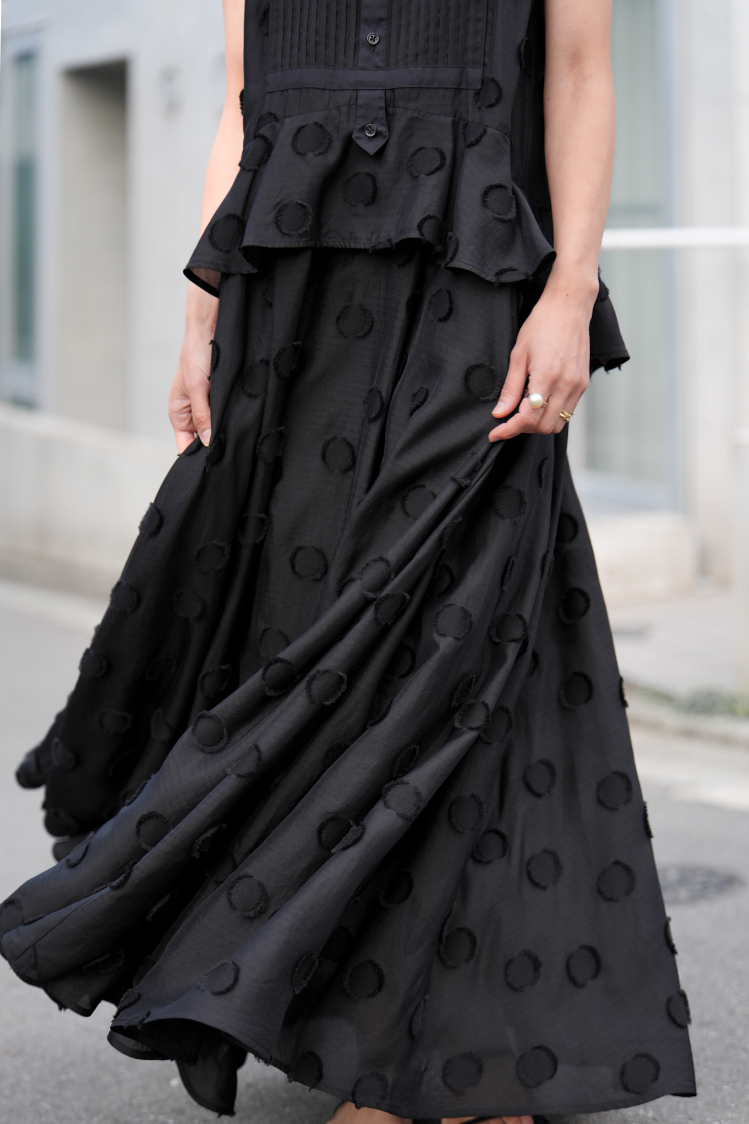 Leslie Dot Blackの画像