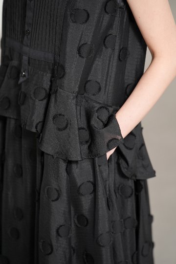 Leslie Dot Blackの画像