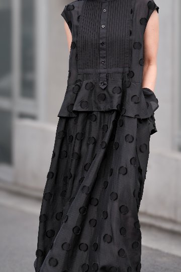 Leslie Dot Blackの画像