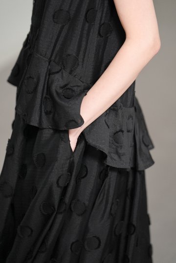 Leslie Dot Blackの画像