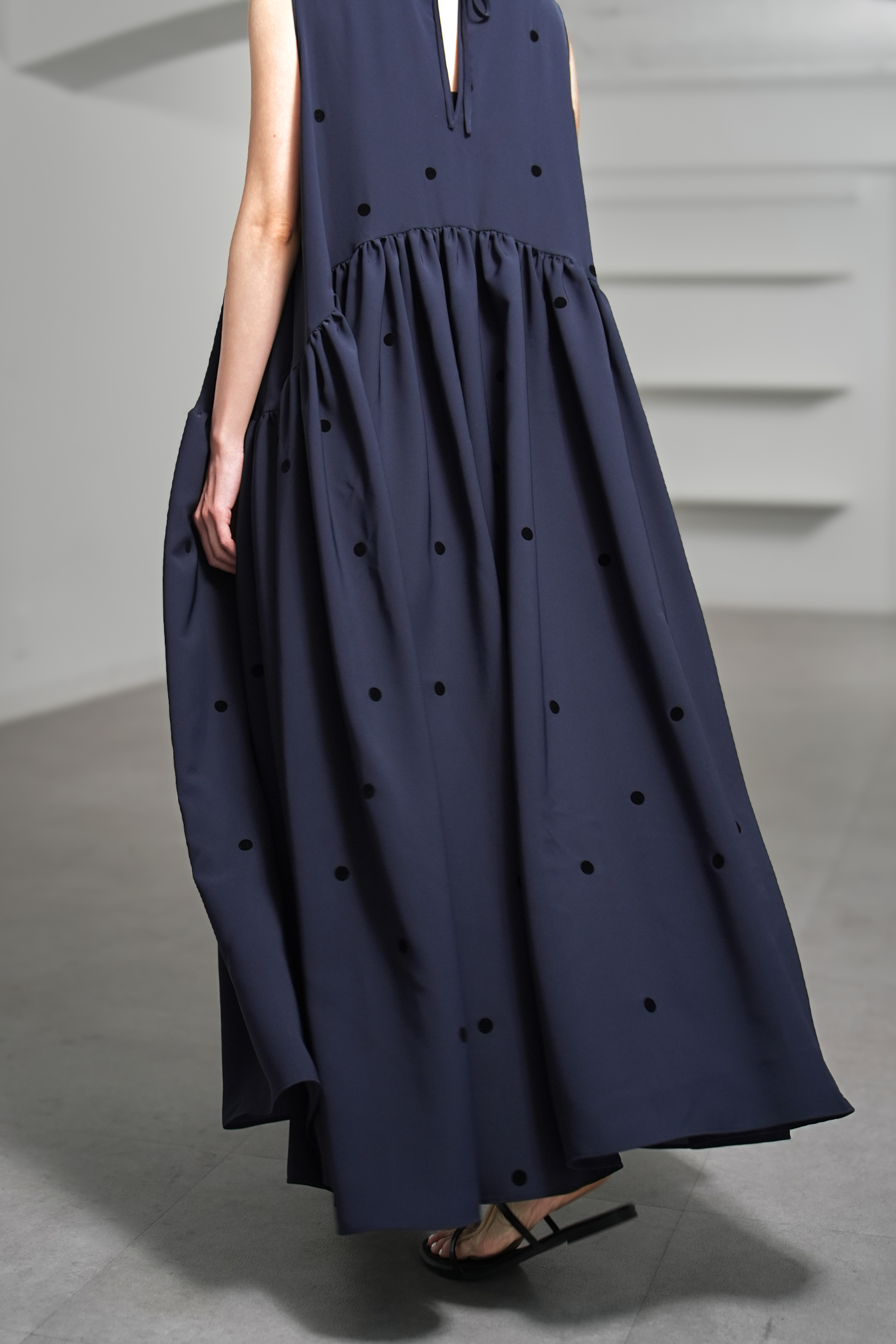 Nadia Dot Navy/Blackの画像