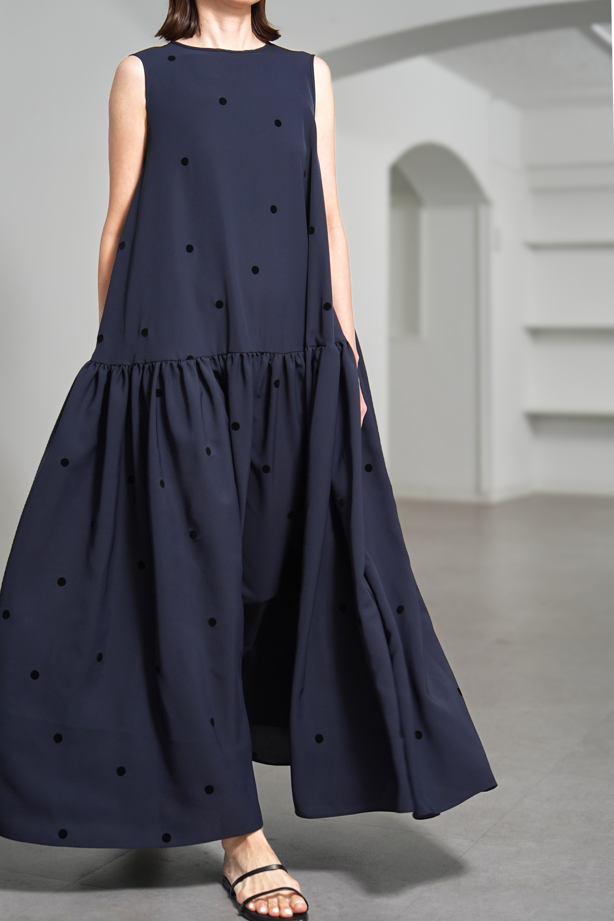Nadia Dot Navy/Blackの画像