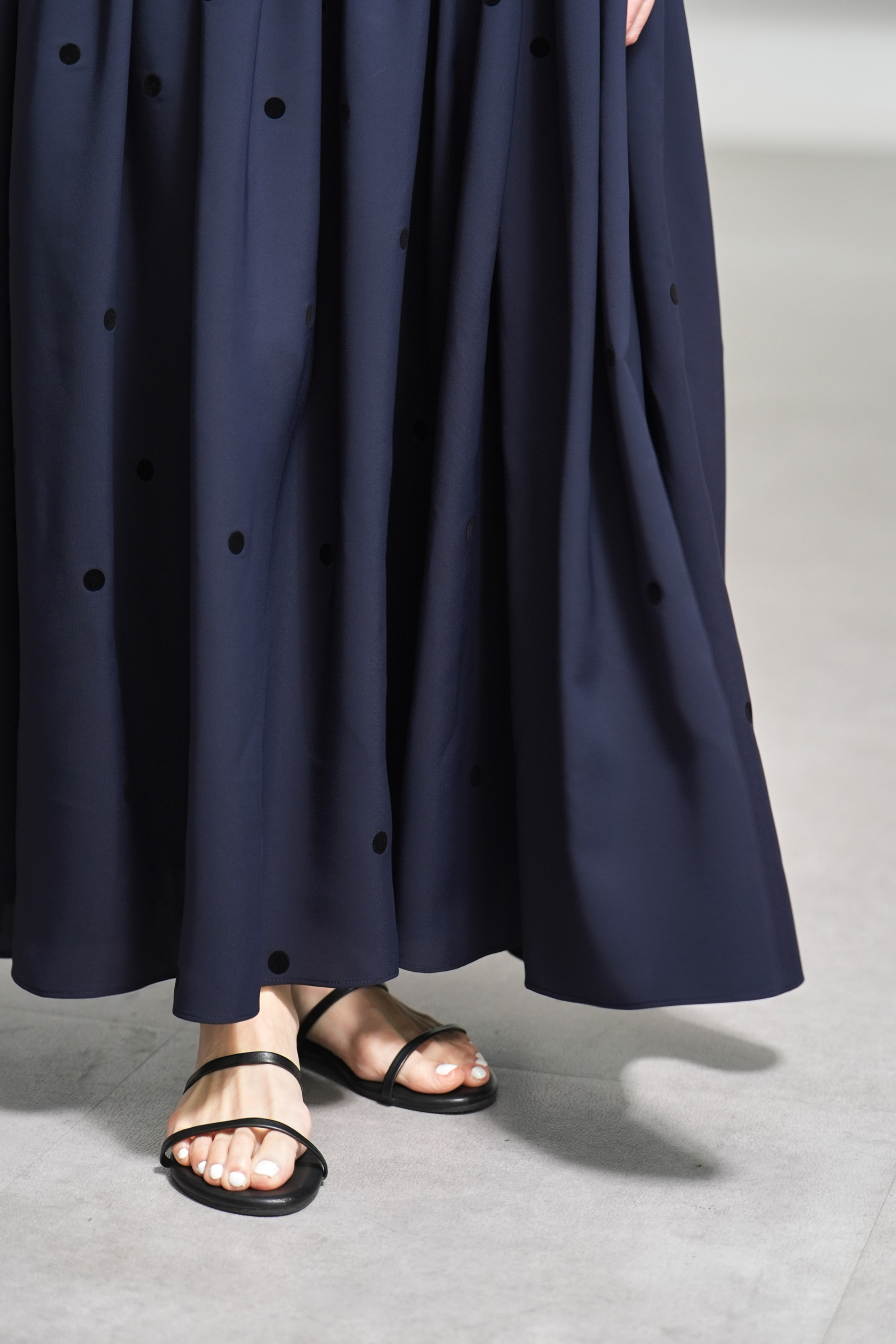 Nadia Dot Navy/Blackの画像