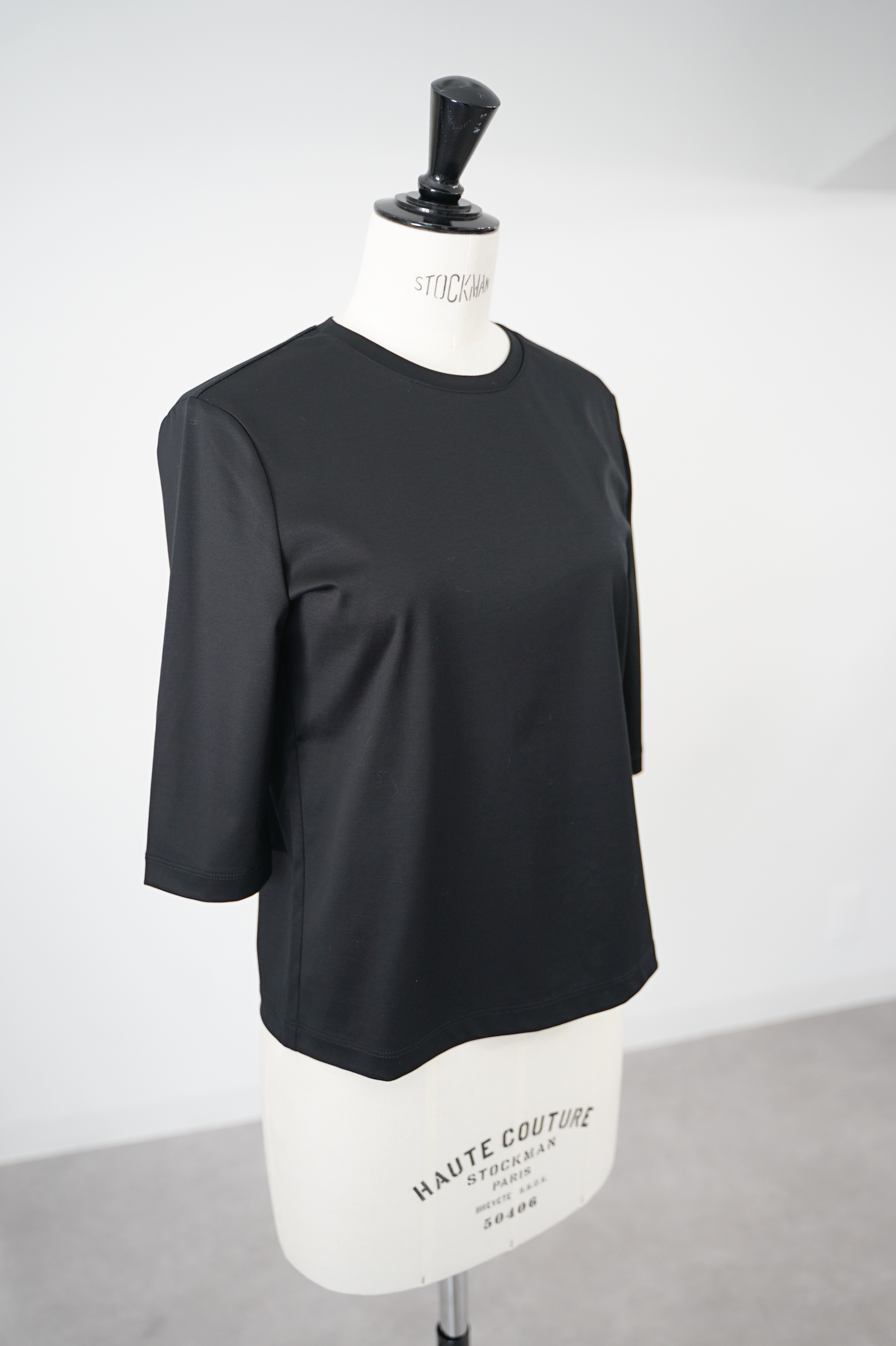 Sabrina Premium Blackの画像