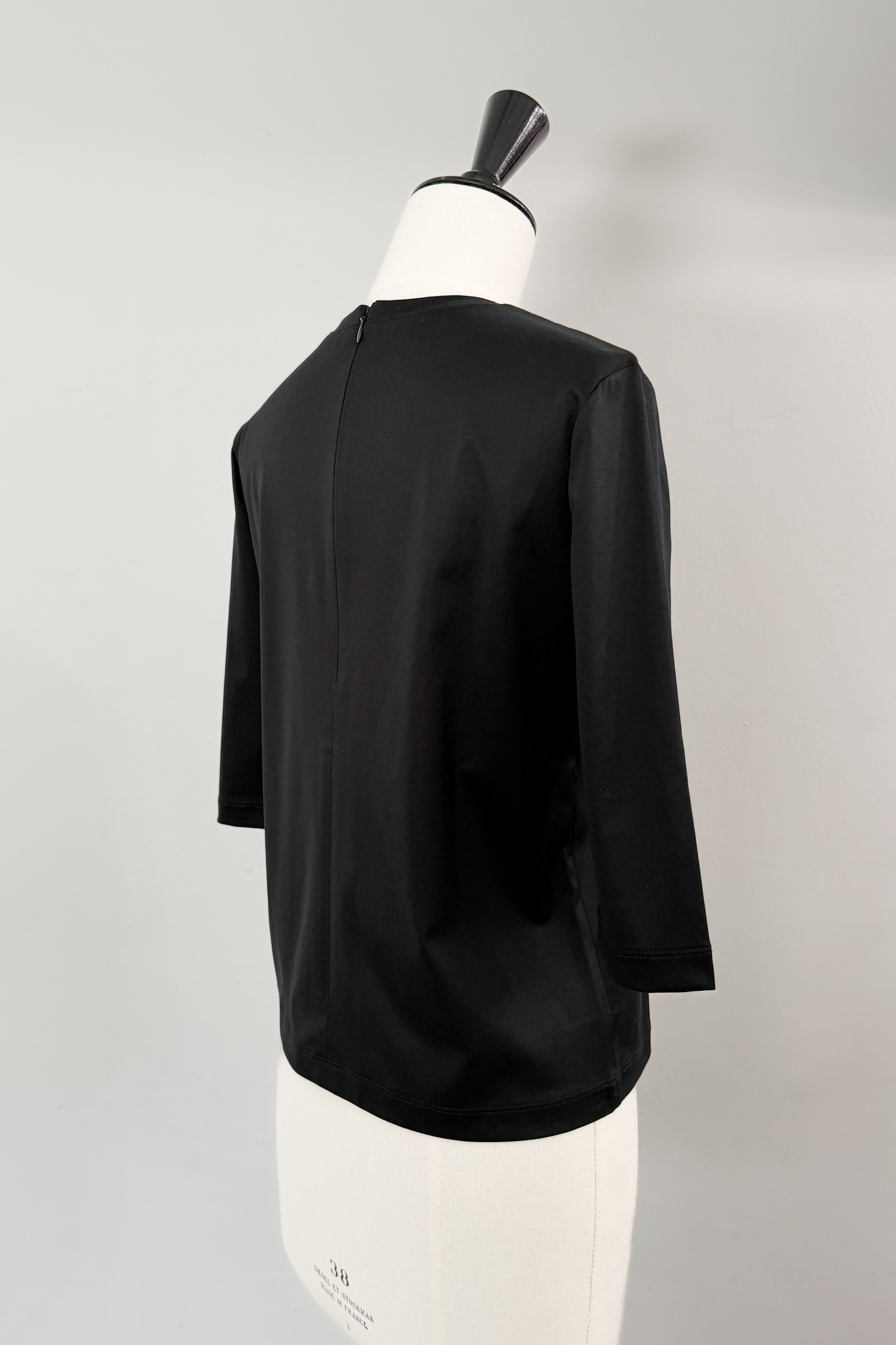 Sabrina Premium Blackの画像