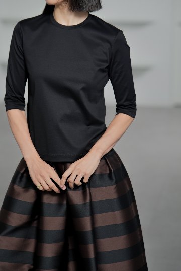 Sabrina Premium Blackの画像