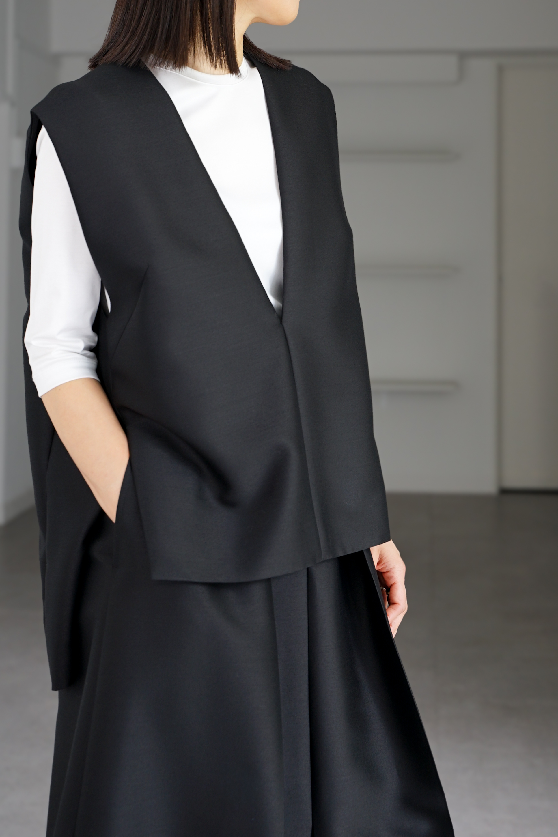 Mason Silk Wool Blackの画像