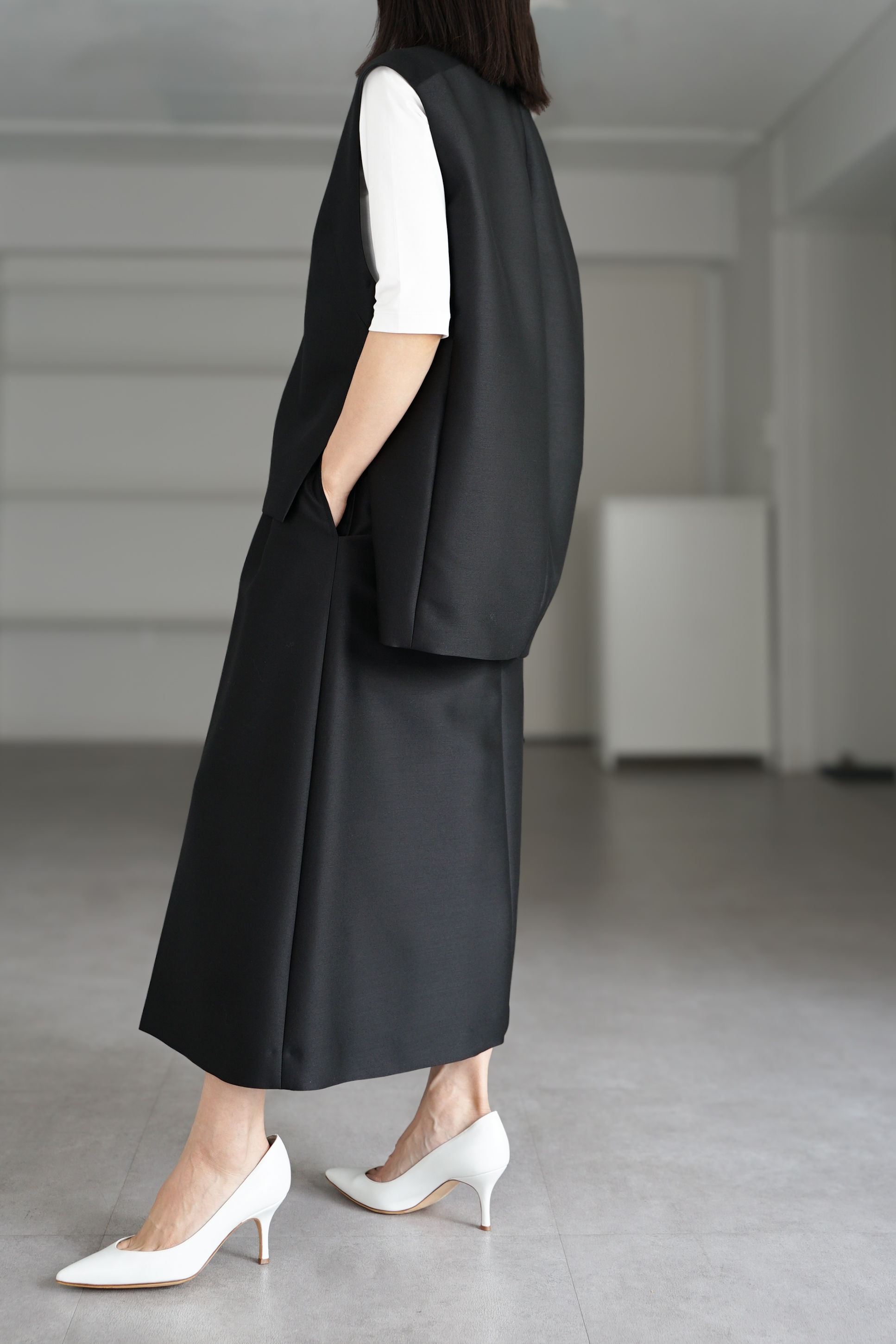 Giselle Silk Wool Blackの画像