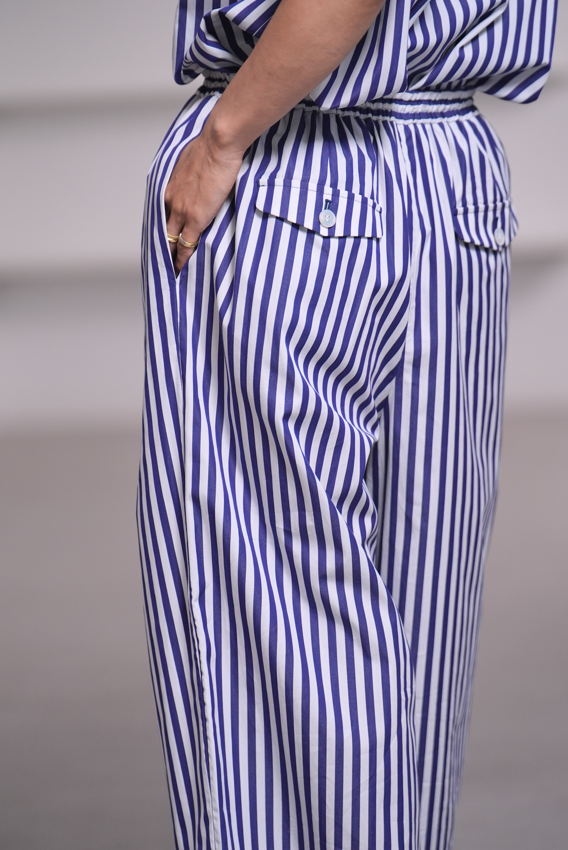 Rowan Stripe White/Navyの画像