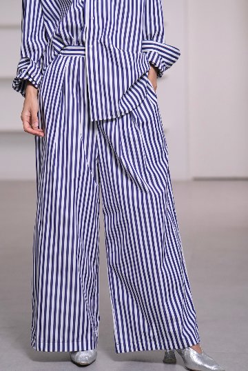 Rowan Stripe White/Navyの画像