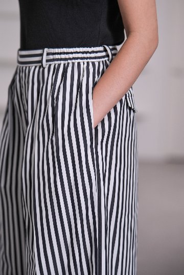 Rowan Stripe White/Blackの画像