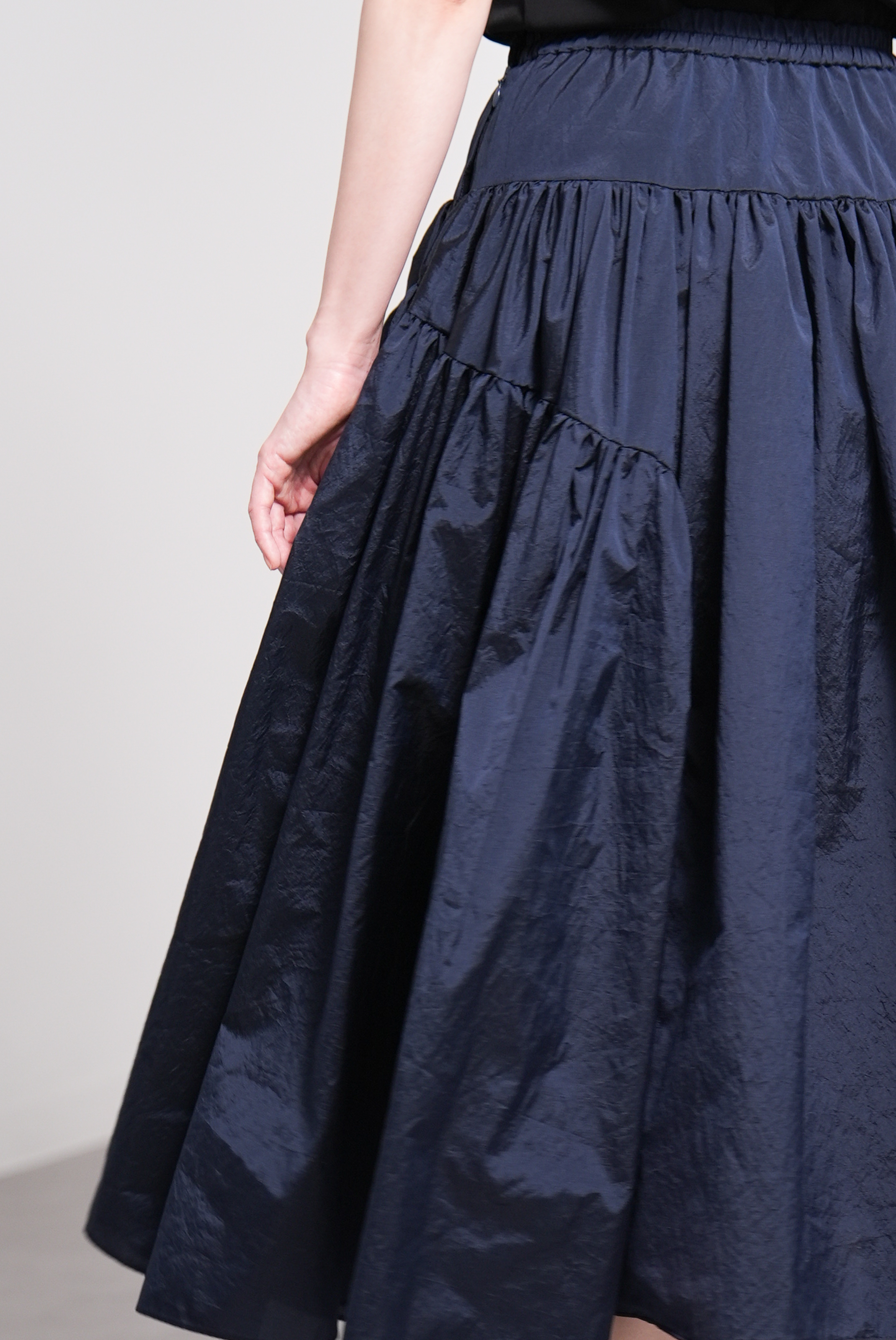 Eleanor Seashell Navyの画像