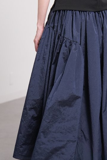 Eleanor Seashell Navyの画像