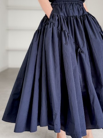 Eleanor Seashell Navyの画像