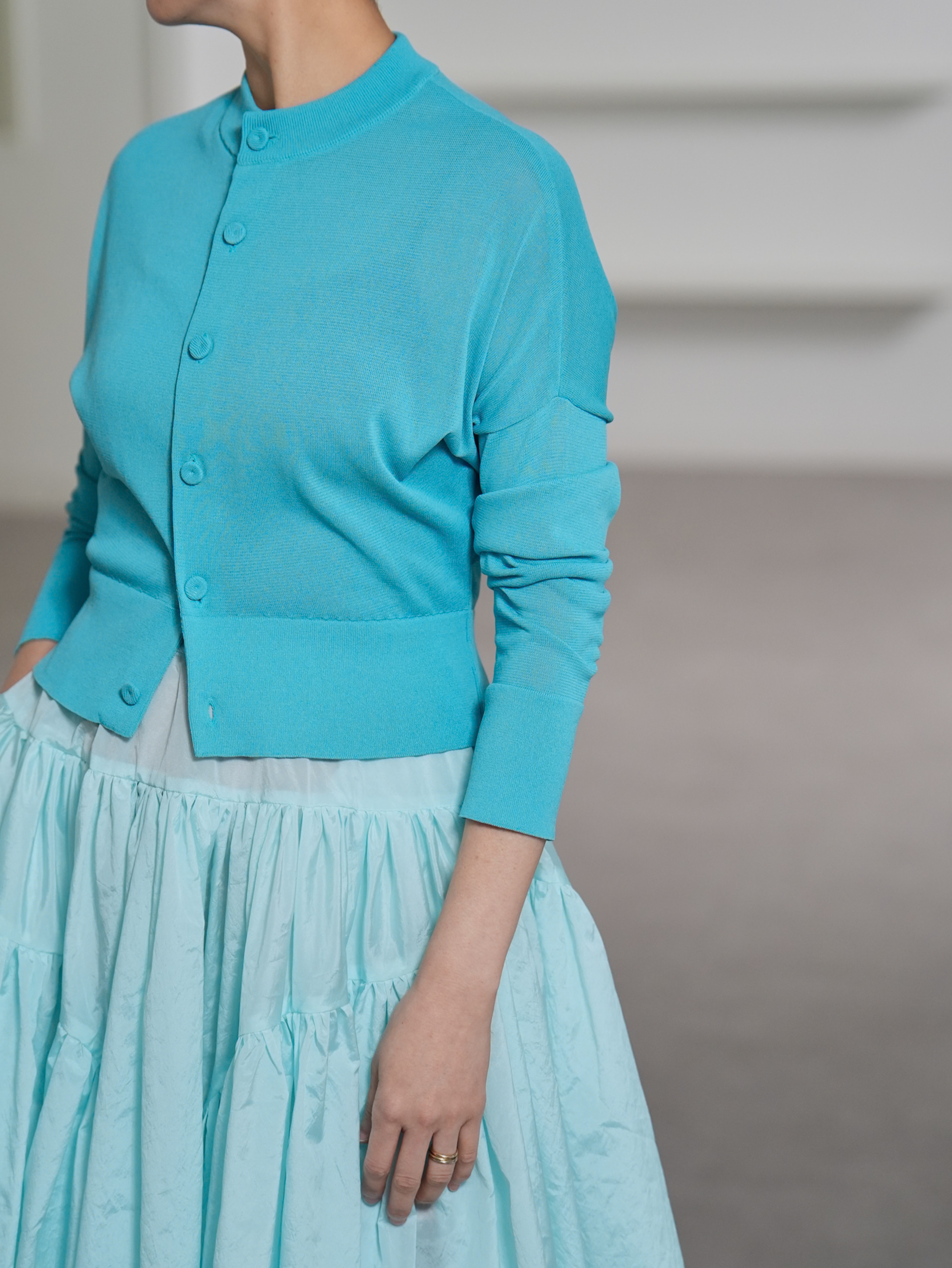 Demi Sheer Turquoiseの画像