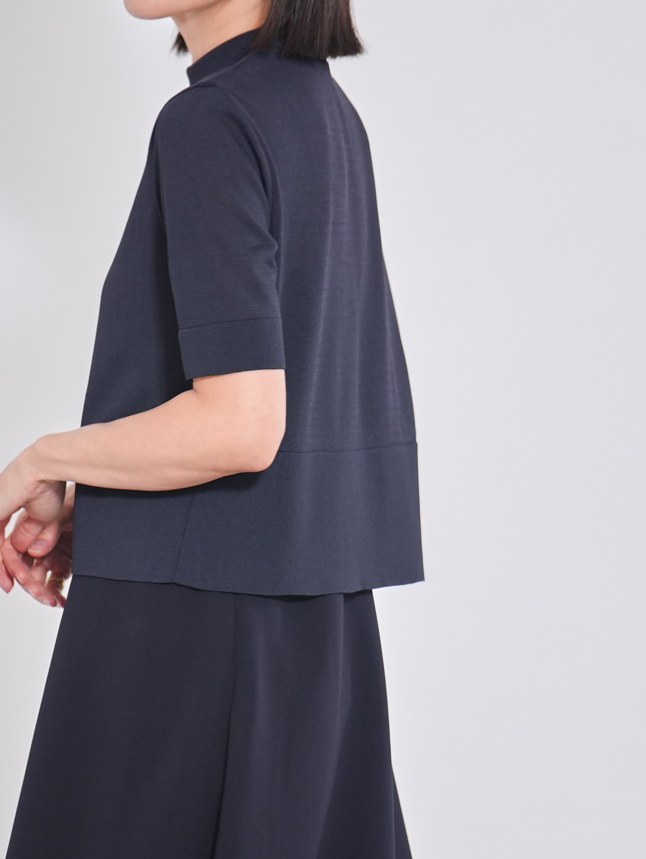 Darcy Sheer Navyの画像