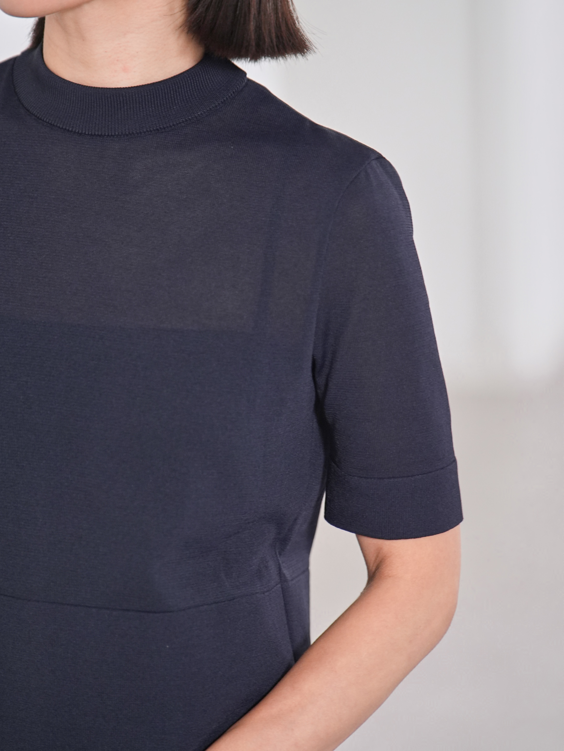 Darcy Sheer Navyの画像