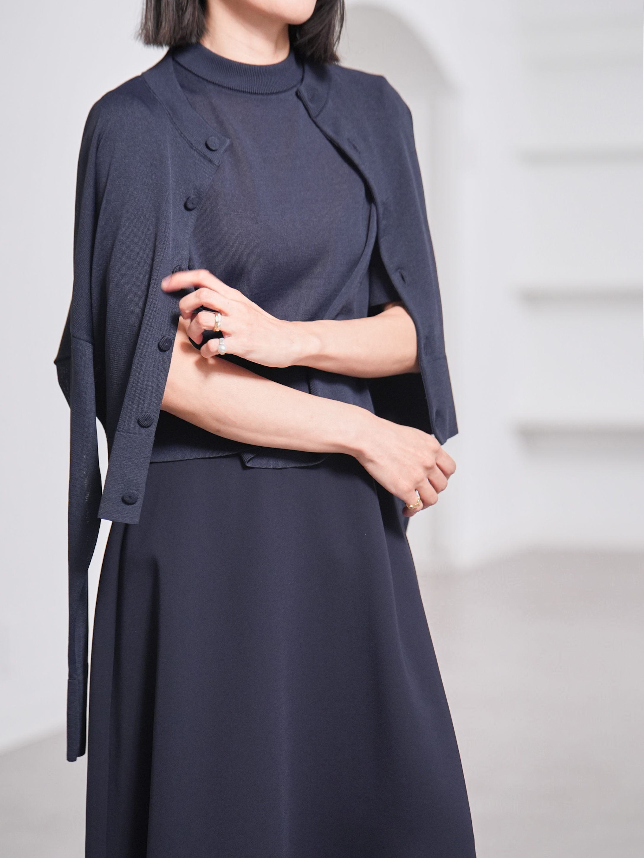 Darcy Sheer Navyの画像